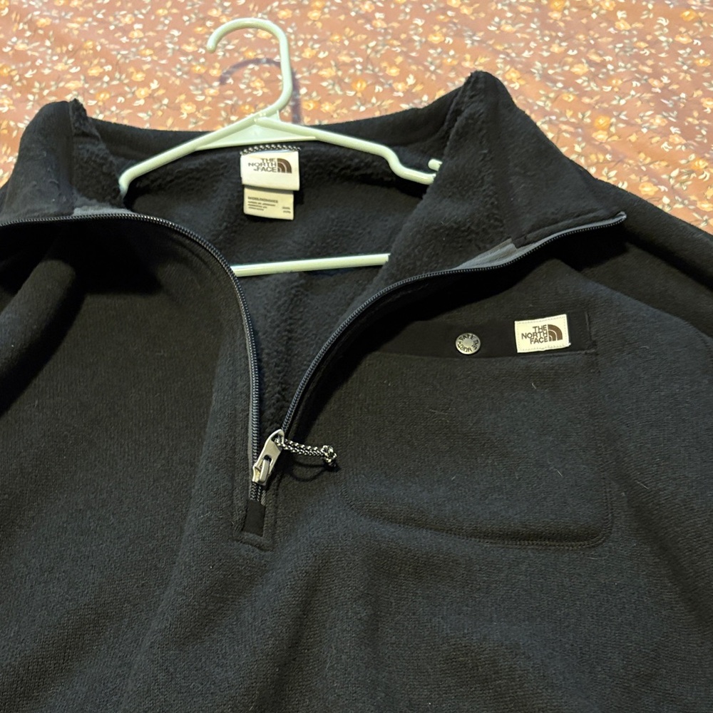 The North Face Men’s Black Half-Zip Fleece Pullover, sz XXXL